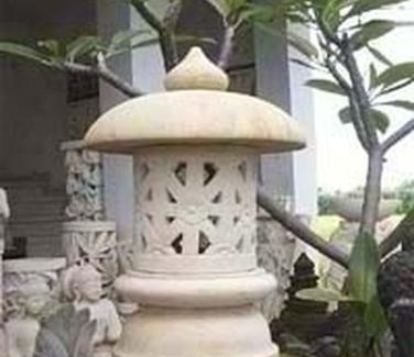 Stone Garden Lantern Sculptures