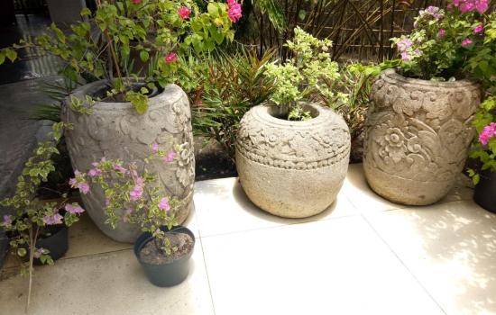 Balinese Planter Pot – Rock Garden Imports